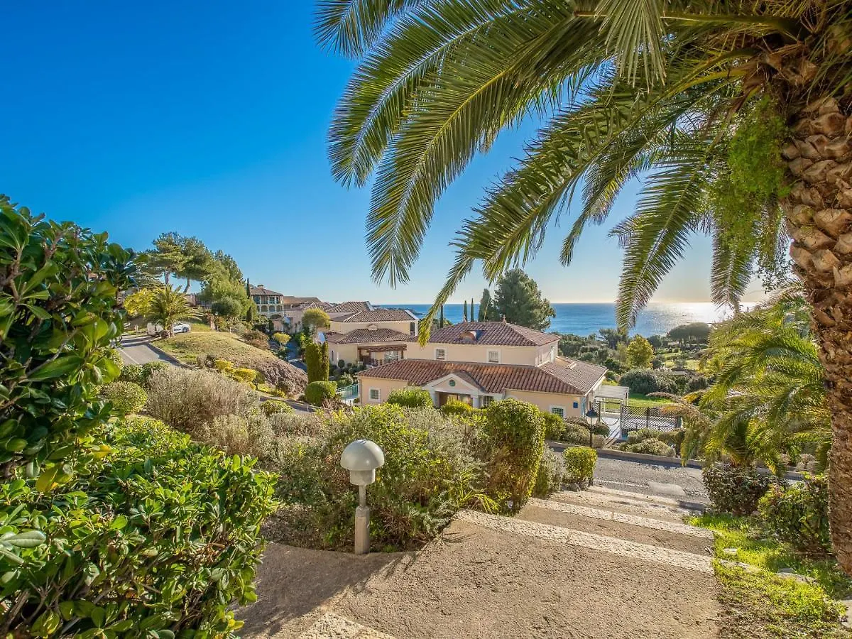 Apartment Village Cap Esterel - L'Esquinade-102 By Interhome Saint-Raphaël