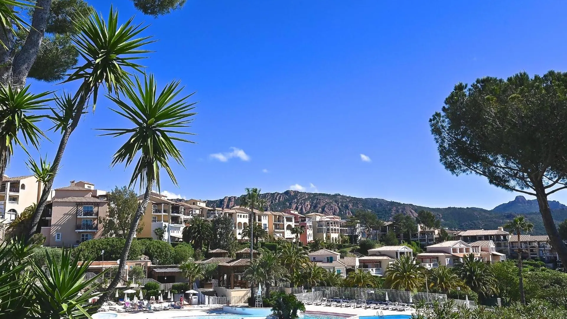Apartment Village Cap Esterel - L'Esquinade-102 By Interhome Saint-Raphaël